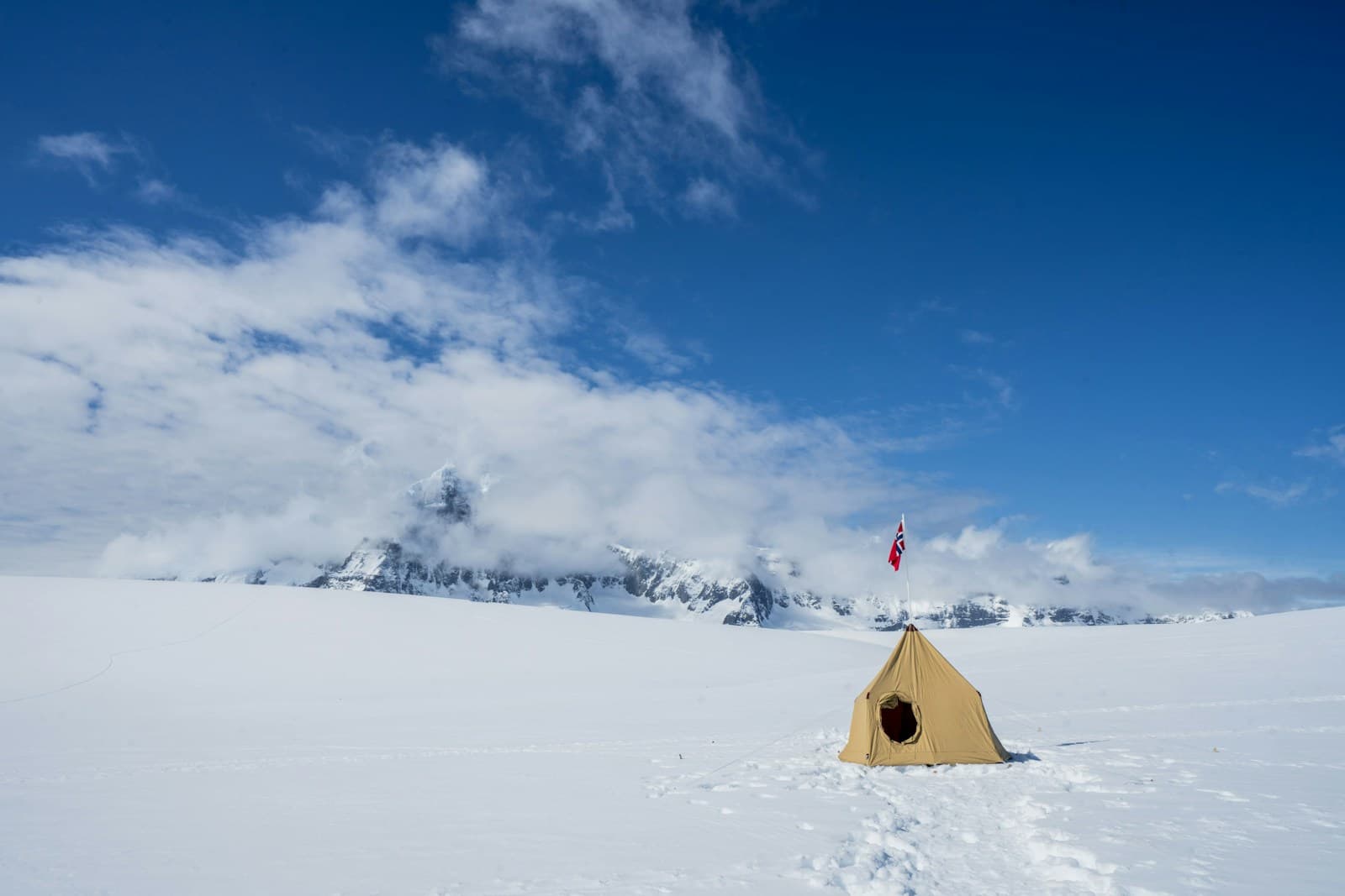 Antarctic Peninsula Ski Expedition